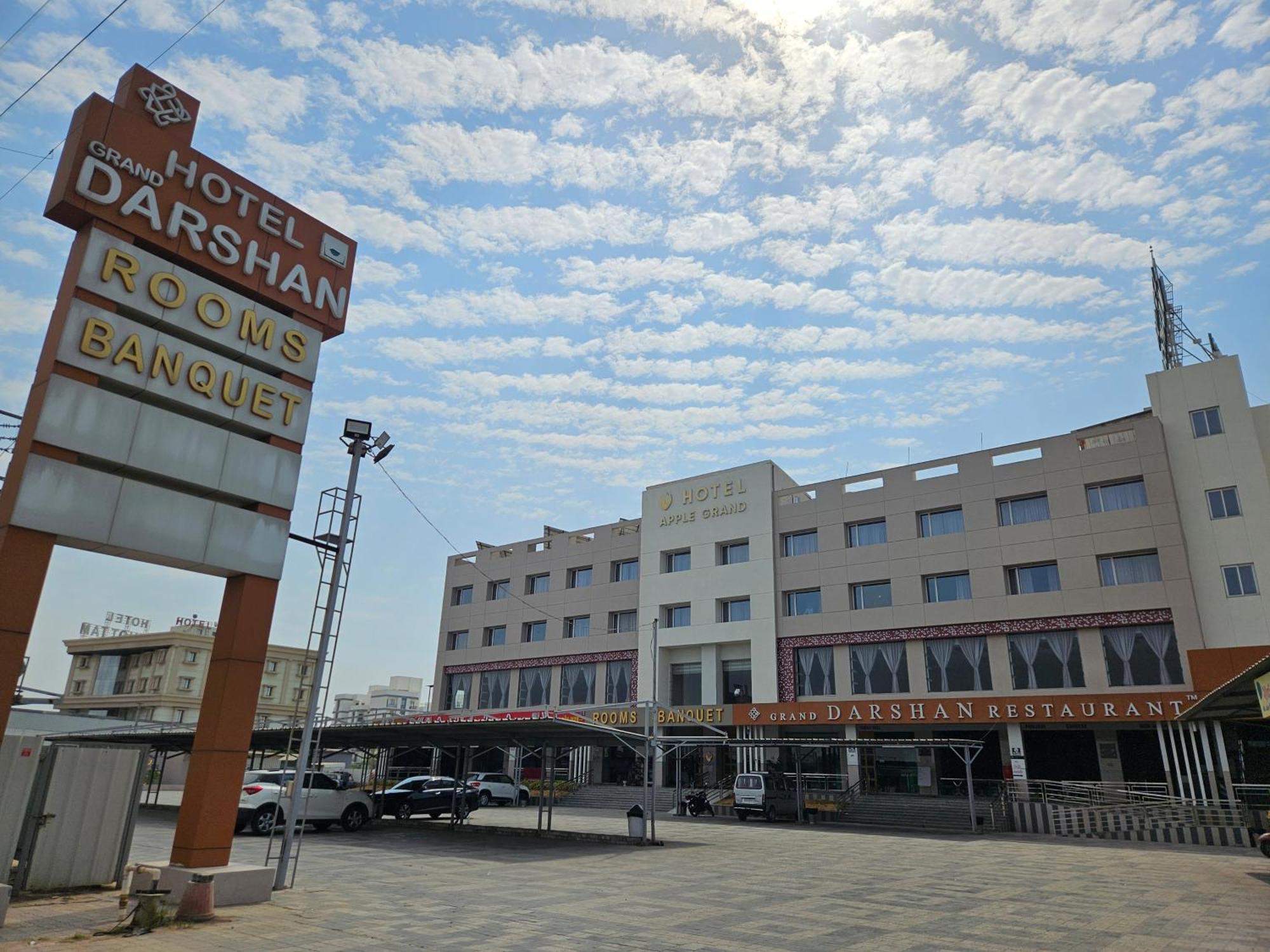 Hotel Grand Darshan Vadodara Eksteriør bilde