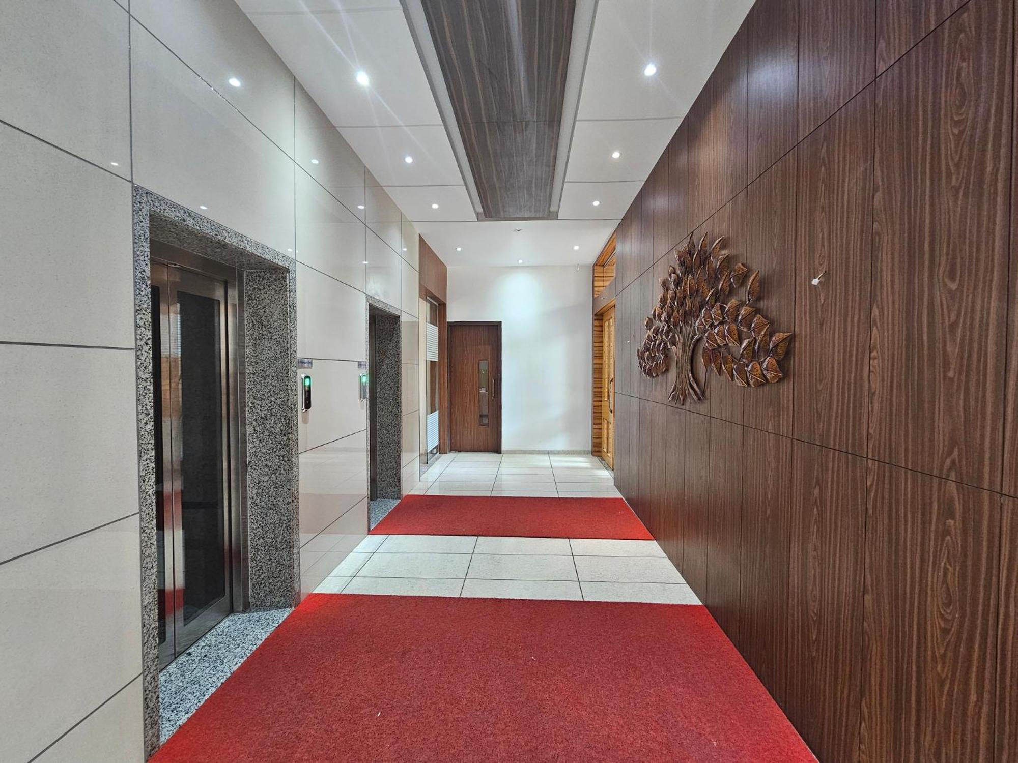 Hotel Grand Darshan Vadodara Eksteriør bilde