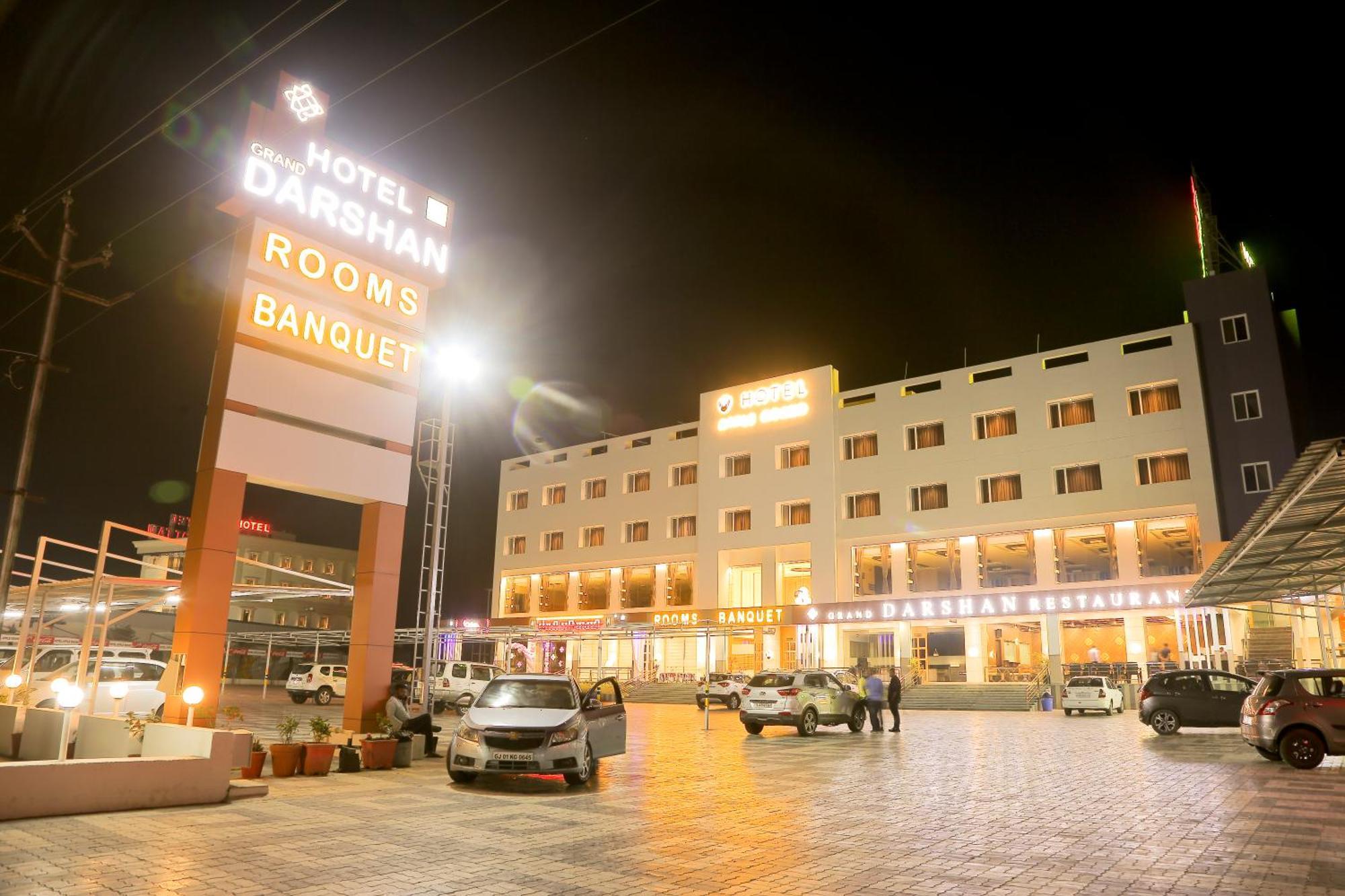 Hotel Grand Darshan Vadodara Eksteriør bilde